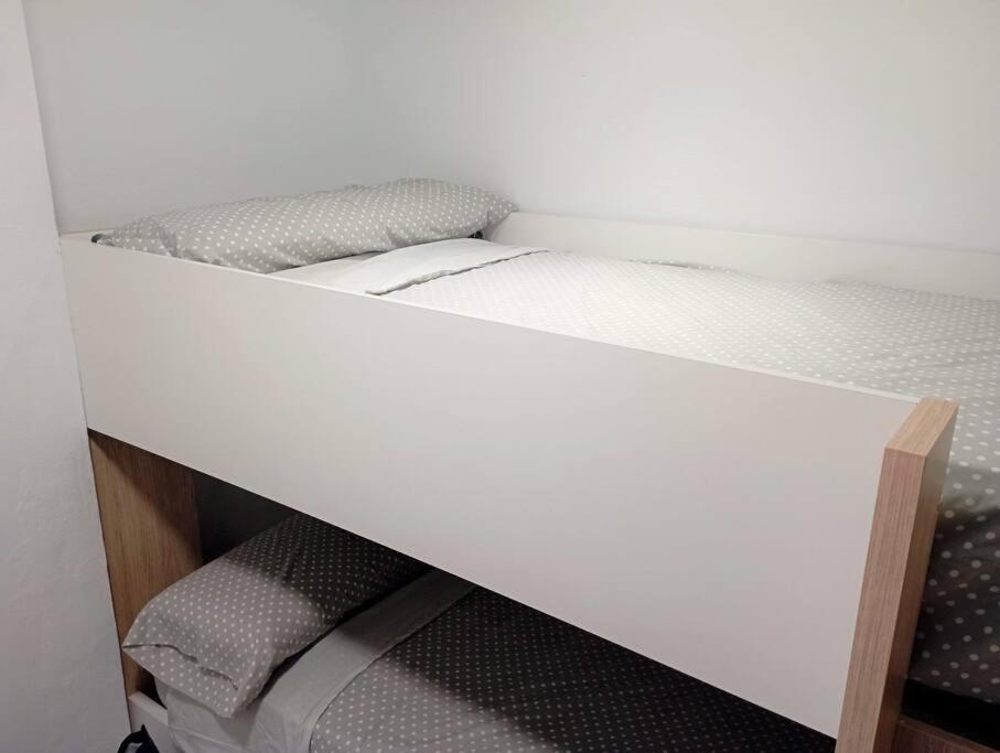 Apartamento En Primera Linea De Mar Росес Екстериор снимка