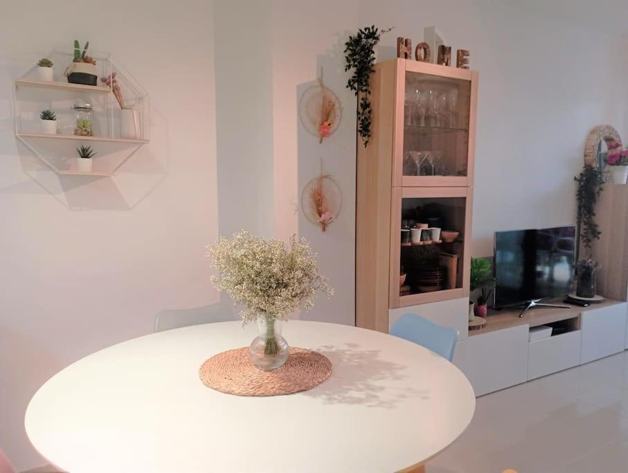 Apartamento En Primera Linea De Mar Росес Екстериор снимка